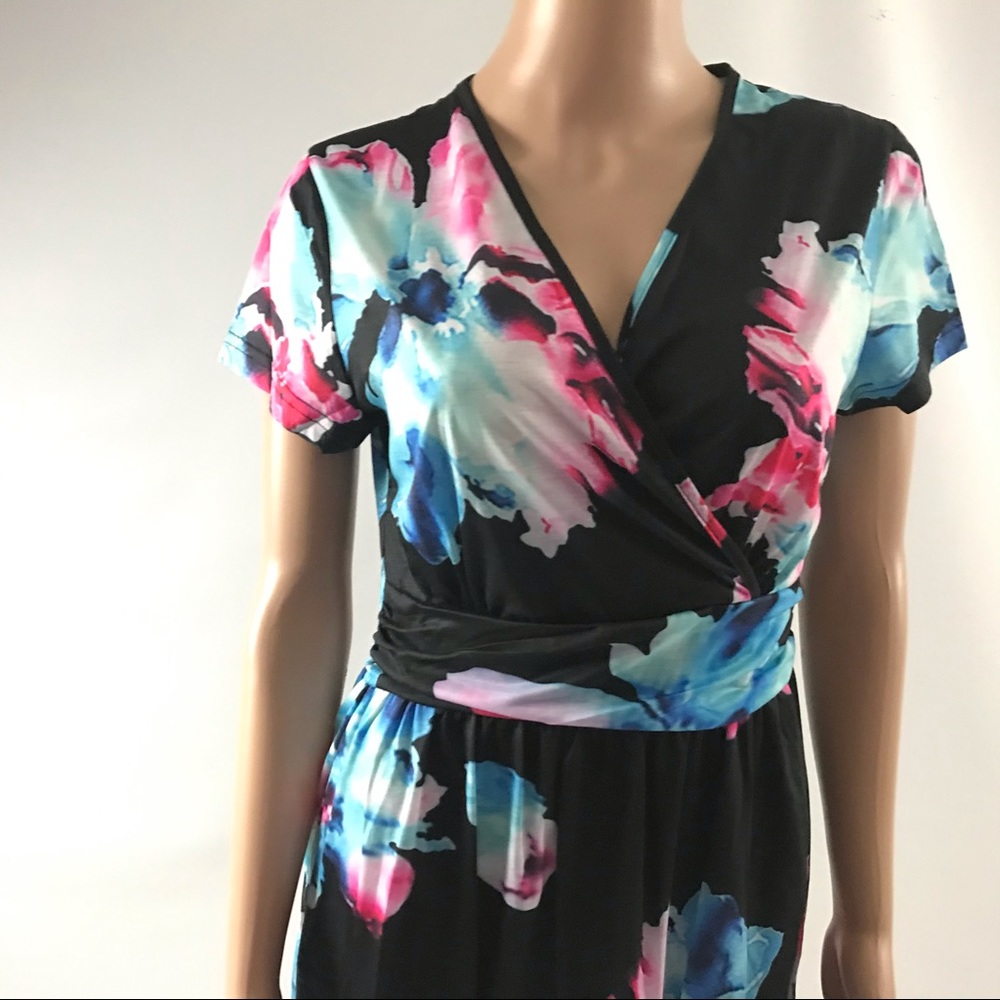 Ouges Women's Flare Dress Size M Black Shortsleeve - Picture 2 of 6